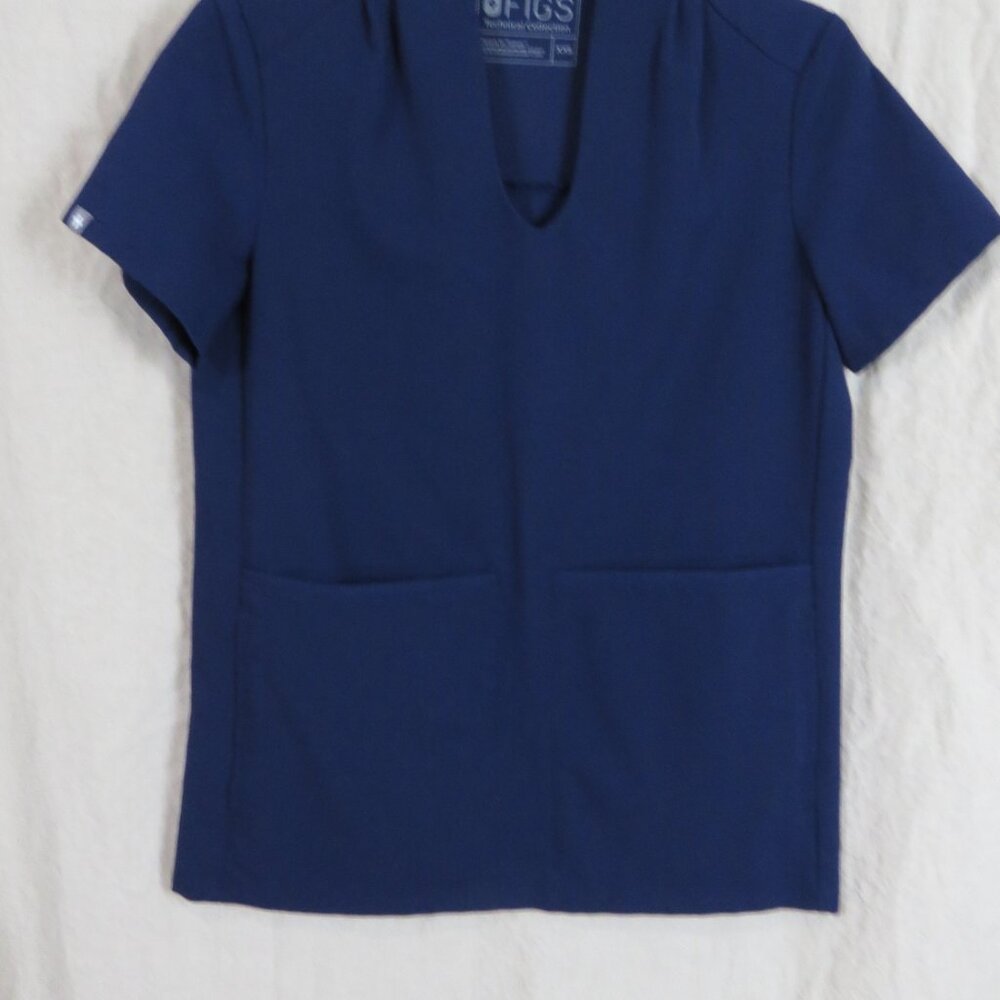 Figs Technical Collection Scrub Tops (Bundle Of 2… - image 5